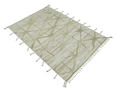 Modern Geometrical 5.3x7.8 Ivory and Beige Hand Knotted wool area rug - The Rug Decor