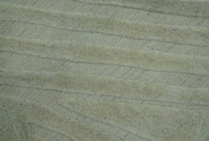 Modern Geometrical Pattern Silver Hand Knotted 10x13 Wool Area Rug - The Rug Decor