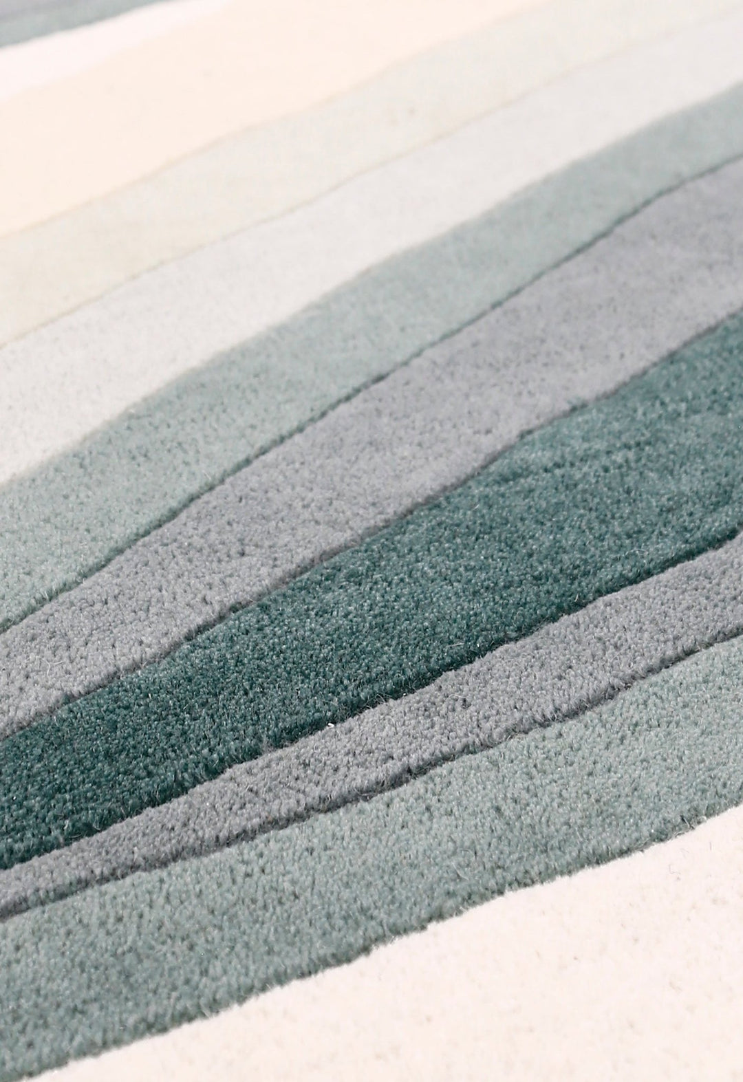 Modern Layered Pattern Green Hand Tufted 5x8 Wool Rug - The Rug Decor
