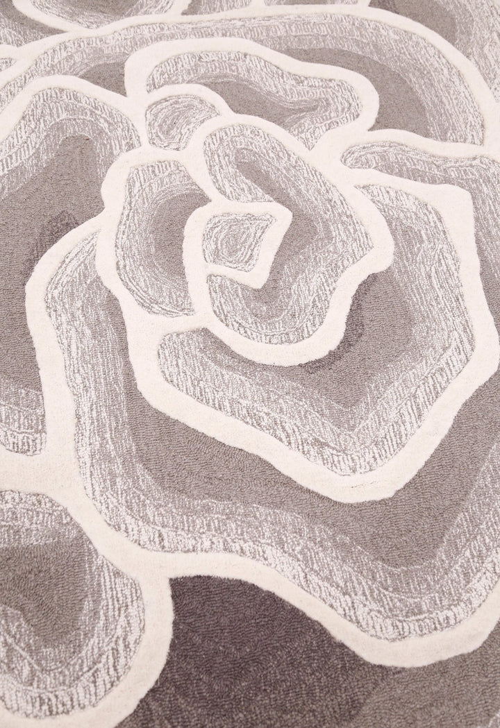 Modern Petal Layers Ivory Hand Tufted 6x8 Wool Area Rug - The Rug Decor