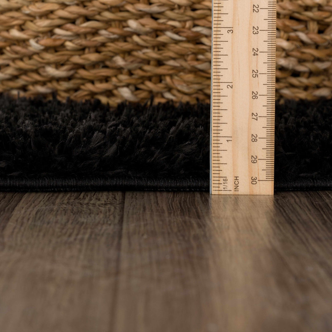 Modern Solid Black Plush Pile Moroccan Area Rug - The Rug Decor