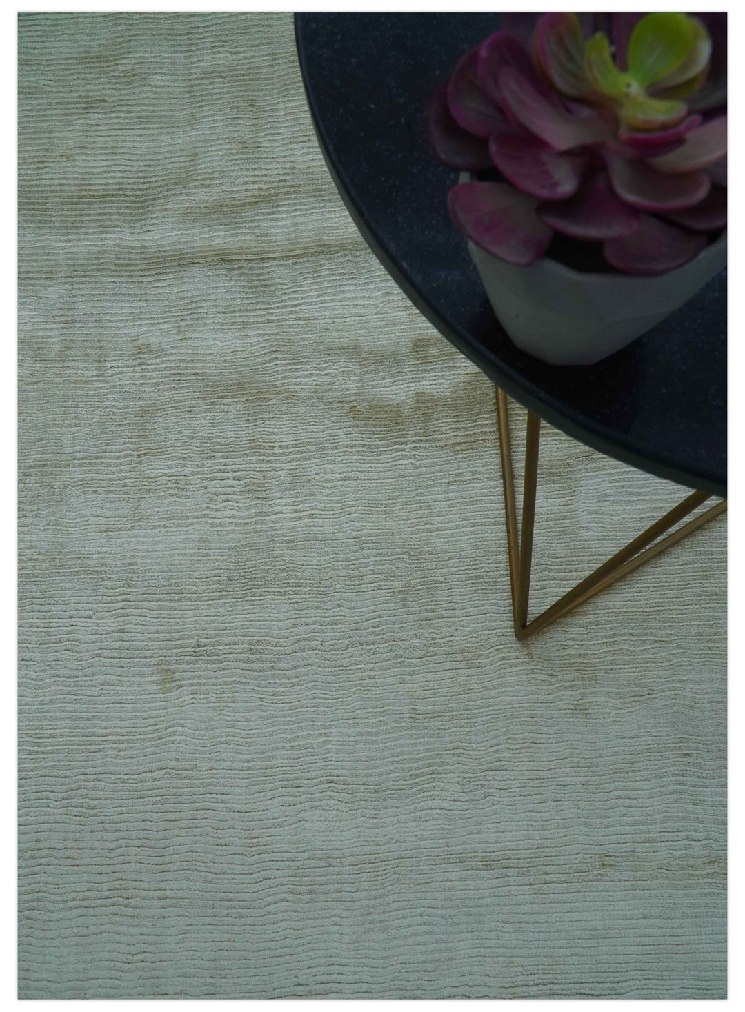 Modern Solid Design Silver And Green Hand Loom 9.4x13 Art Silk Area Rug - The Rug Decor