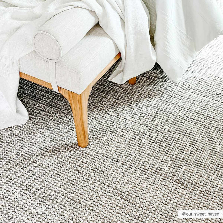 Modern Style Flatwoven Cream Area Rug - The Rug Decor