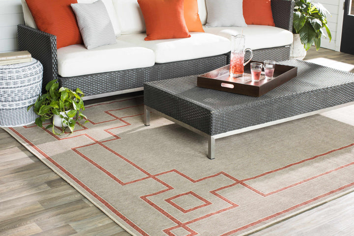 Moffett Modern Geometric Design Rust Rug