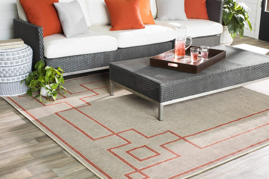 Moffett Modern Geometric Design Rust Rug - The Rug Decor