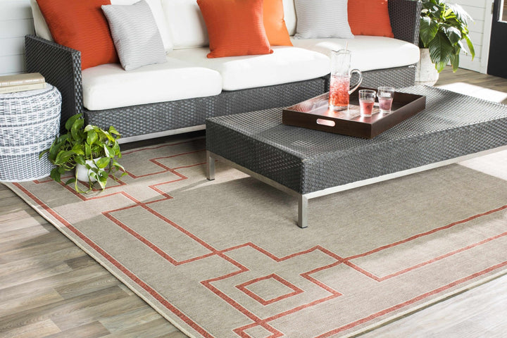 Moffett Modern Geometric Design Rust Rug - The Rug Decor