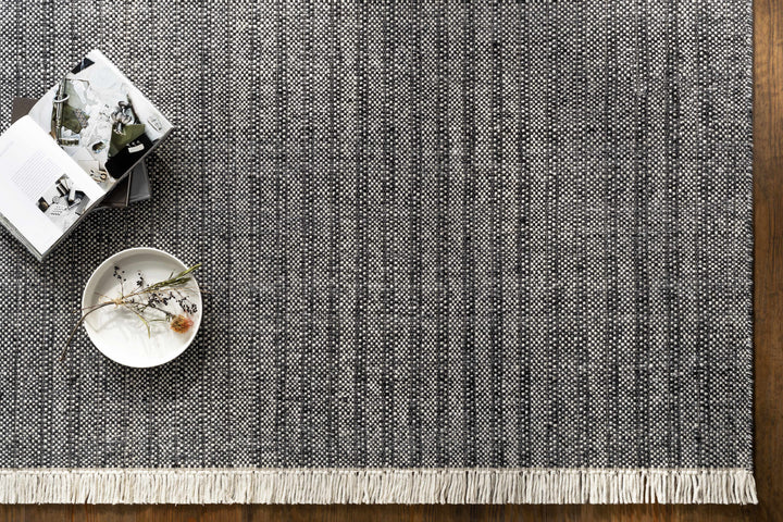Morrisburg Gray Modern Style Hand Woven Wool Area Rug