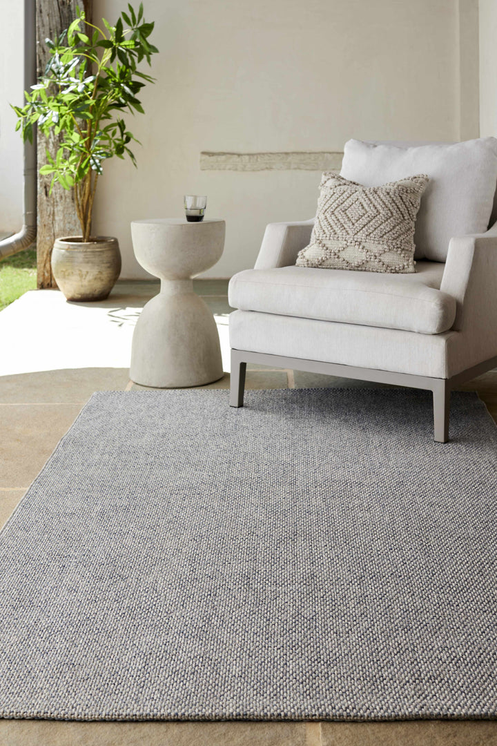 Mirit Gray And Blue Contemporary Style Area Rug
