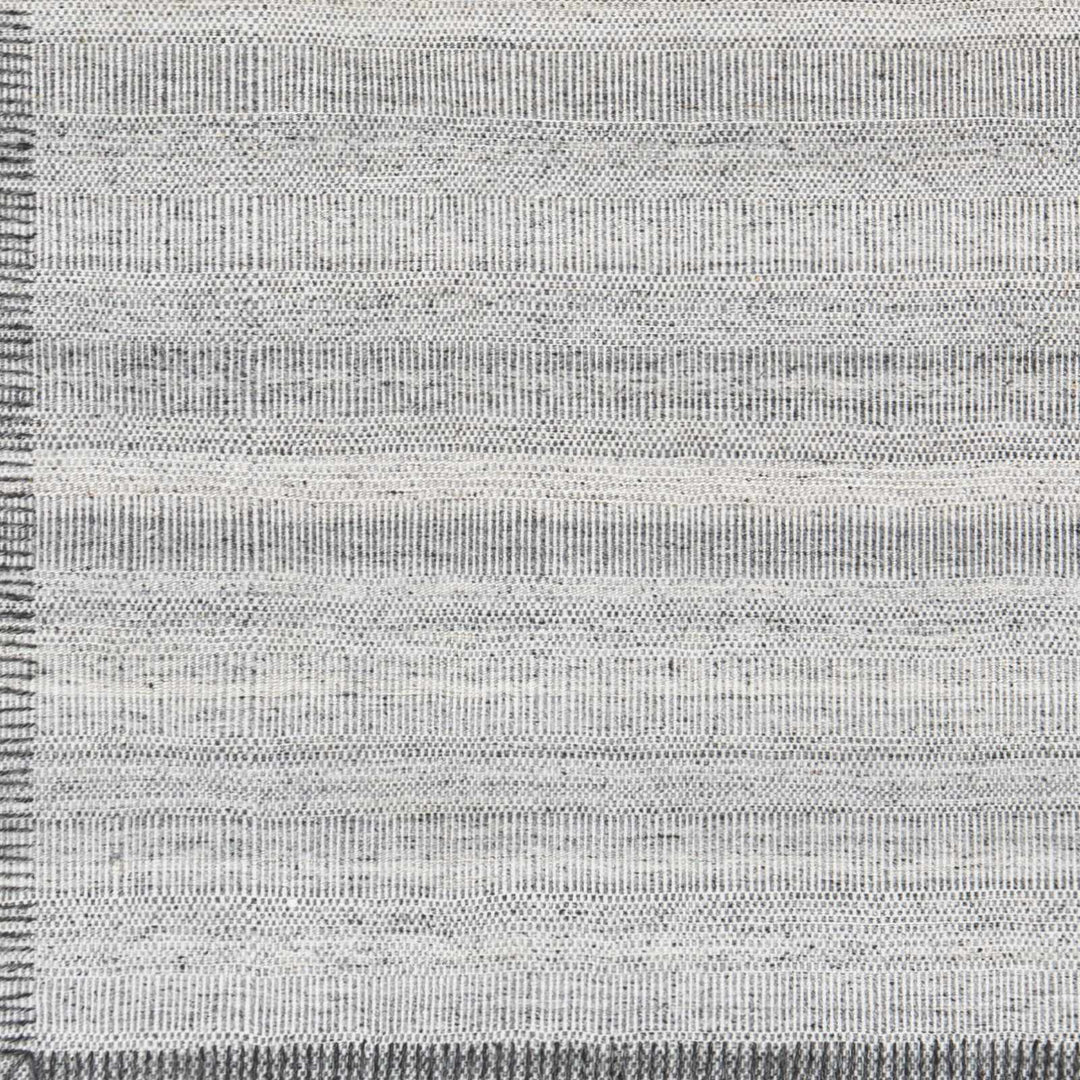 Nettleham Modern Style Silver Hand Woven Area Rug