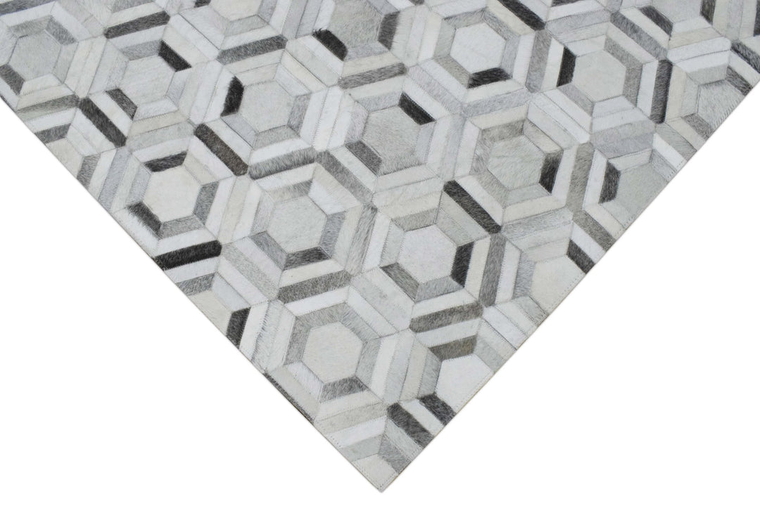 Ready to Ship Modern Ivory and Silver Handmade 8x10 Leather Rug