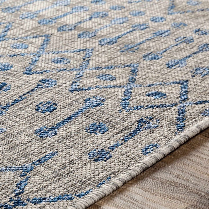 Newbern Modern Geometrical Blue And Gray Machine Woven Outdoor Rug - The Rug Decor
