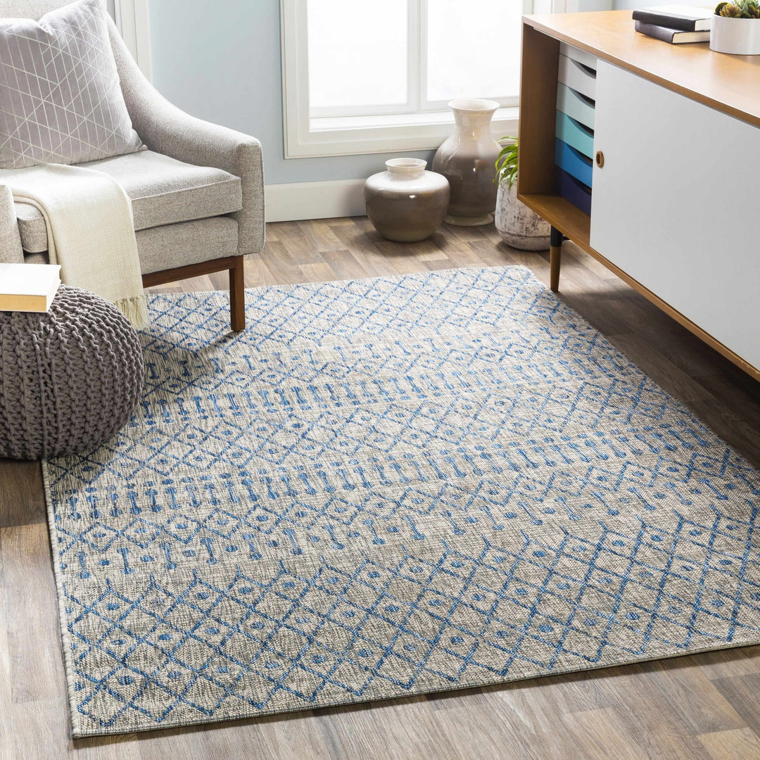 Newbern Modern Geometrical Blue And Gray Machine Woven Outdoor Rug - The Rug Decor
