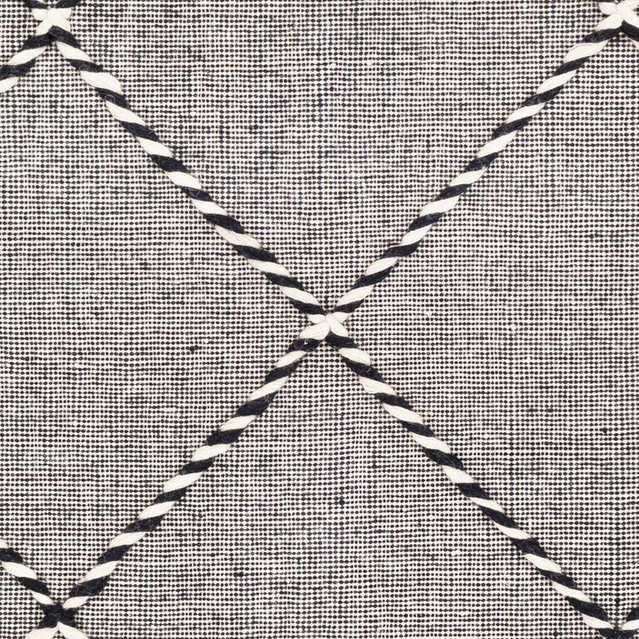Ninderry Contemporary Design Ivory And Black Hand Woven Wool Rug - The Rug Decor