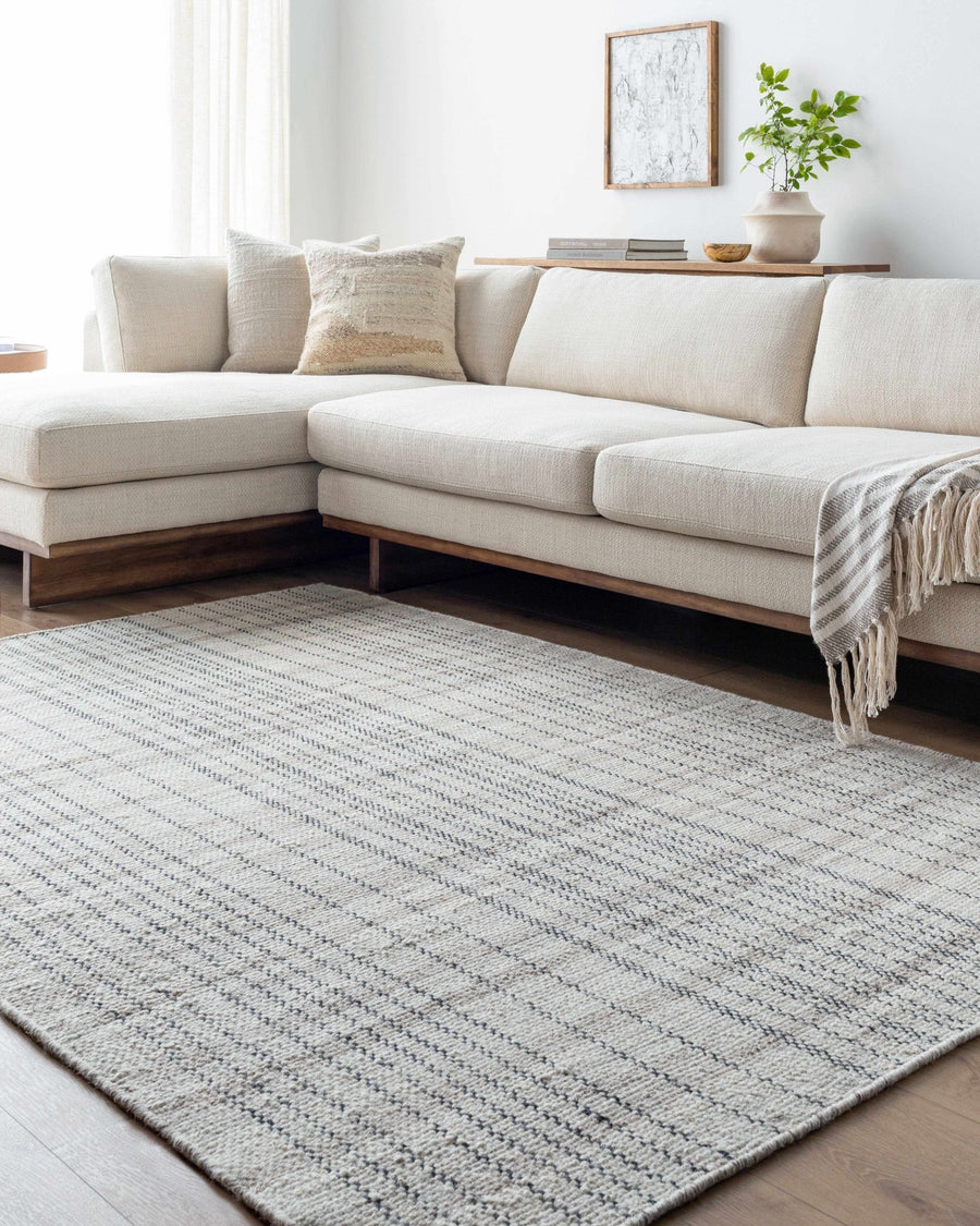 Nissa Contemporary Geometrical Gray And Black Wool Rug - The Rug Decor
