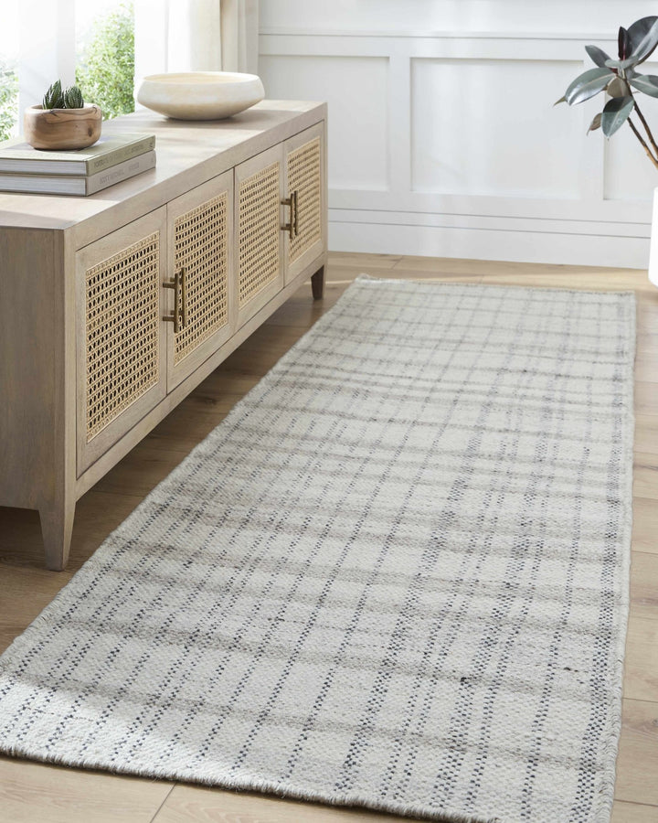 Nissa Contemporary Geometrical Gray And Black Wool Rug - The Rug Decor