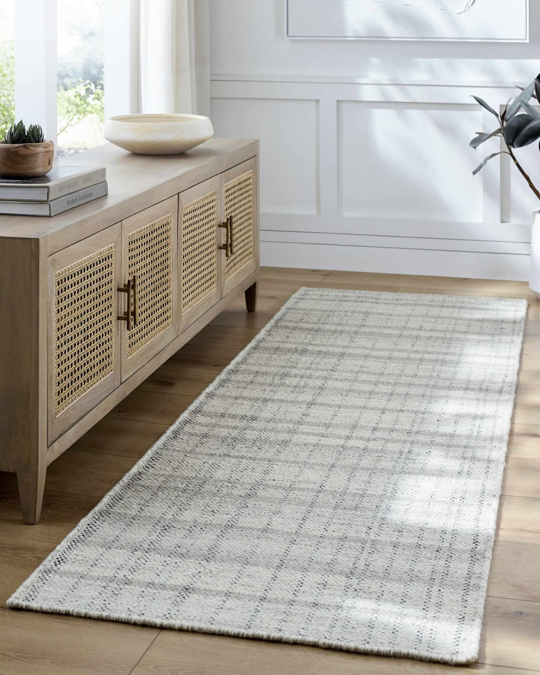 Nissa Gray Modern Checkered Pattern Hand Woven Wool Area Rug - The Rug Decor
