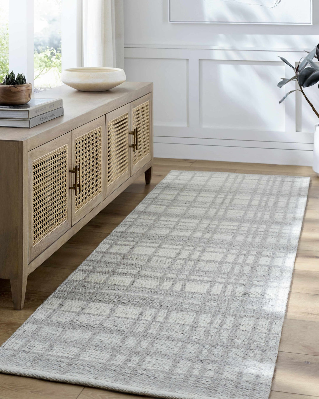 Nissa Light Gray Modern Style Hand Woven Wool Area Rug - The Rug Decor