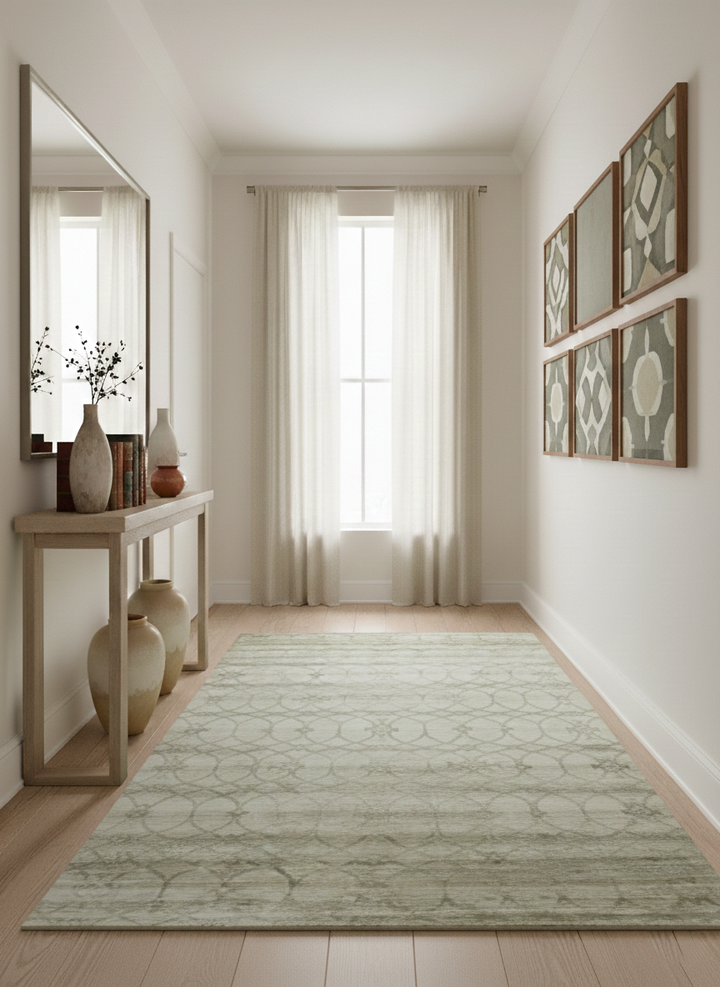 Silver, Olive and Gray Traditional Ikat Design 6x9 Hand loom Bamboo Silk Area Rug