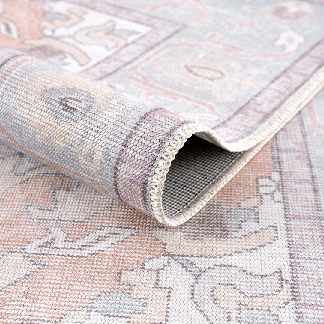 Pacay Traditional Style Gray And Rust Area Rug - The Rug Decor