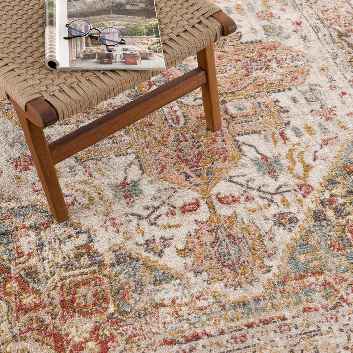 Peeta Traditional Design Red Machine Woven Rug - The Rug Decor