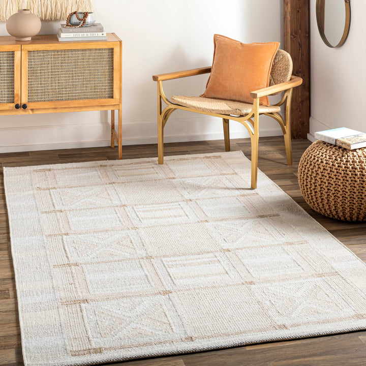 Pearcedale Modern Geometrical Design Ivory And Beige Area Rug