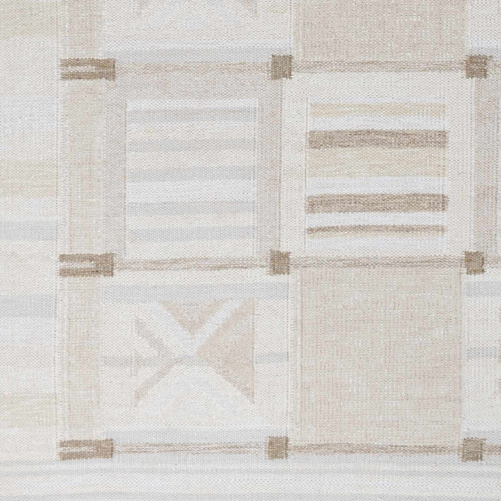 Pearcedale Modern Geometrical Design Ivory And Beige Area Rug