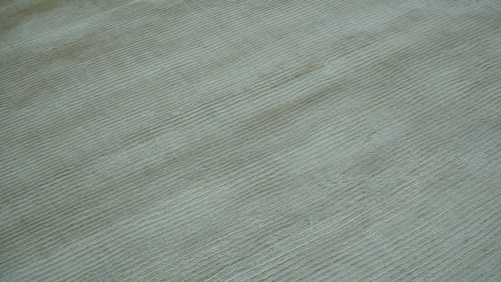 Modern Solid Design Silver And Green Hand Loom 9.4x13 Art Silk Area Rug