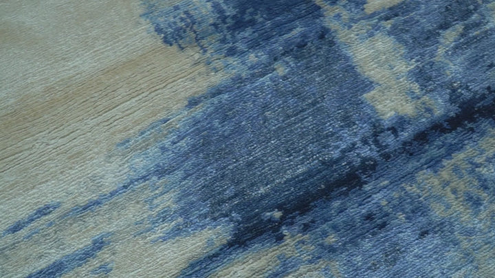 Modern Abstract Design Blue And Ivory Hand Knotted 6x9 Bamboo Silk Area Rug