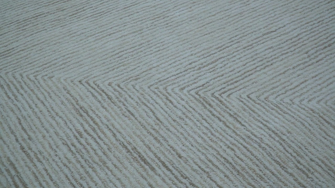 Zoha Custom Made Modern Style White And Beige Wool Rug
