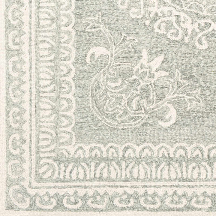 Parsonsburg Ivory And Green Traditional Style Hand Knotted Area Rug