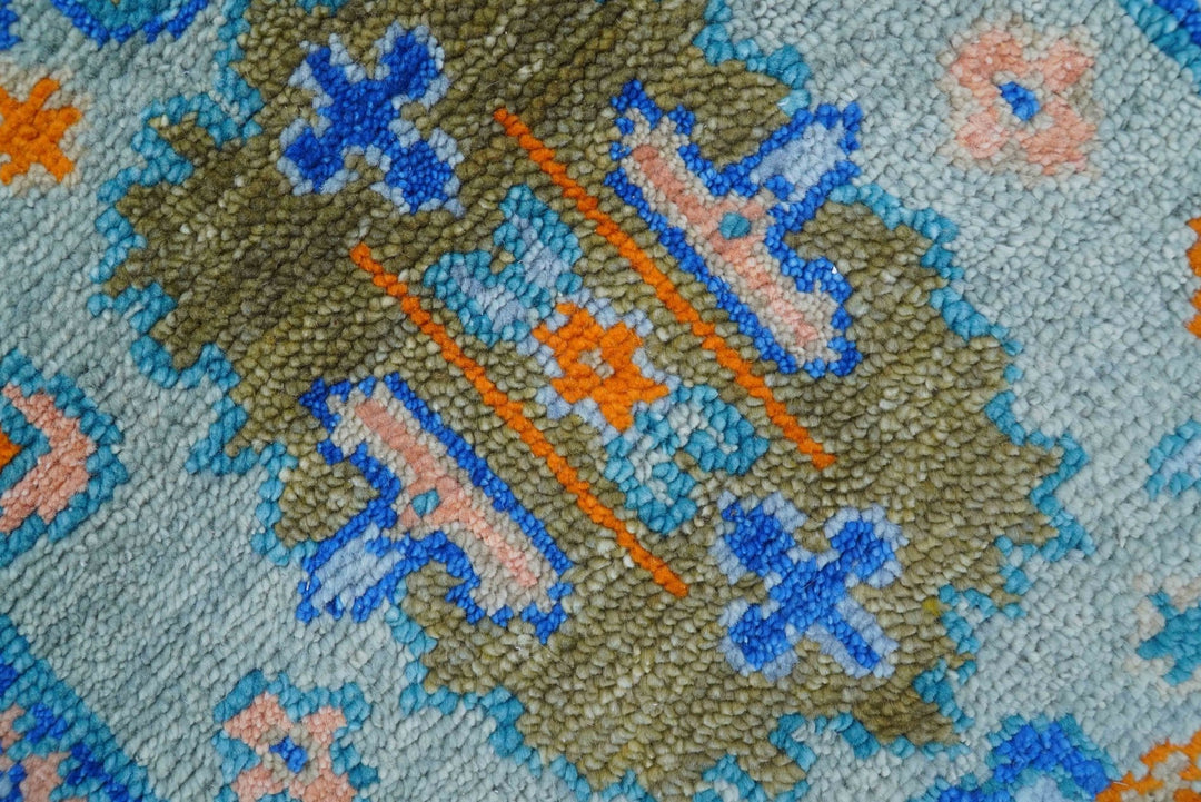 Quick Ship 2.6x8 Traditional Silver And Blue Hand Knotted Wool Rug - The Rug Decor
