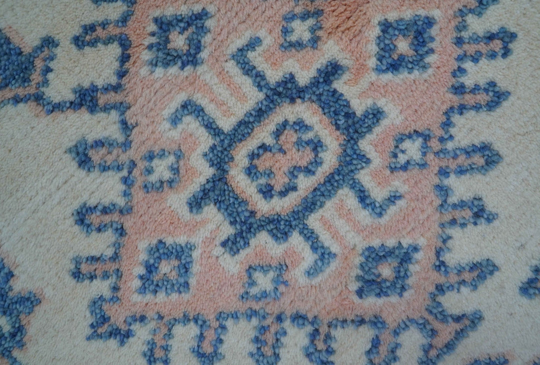 Quick Ship 2x3 Traditional Style Ivory And Blue Hand Knotted Wool Rug - The Rug Decor