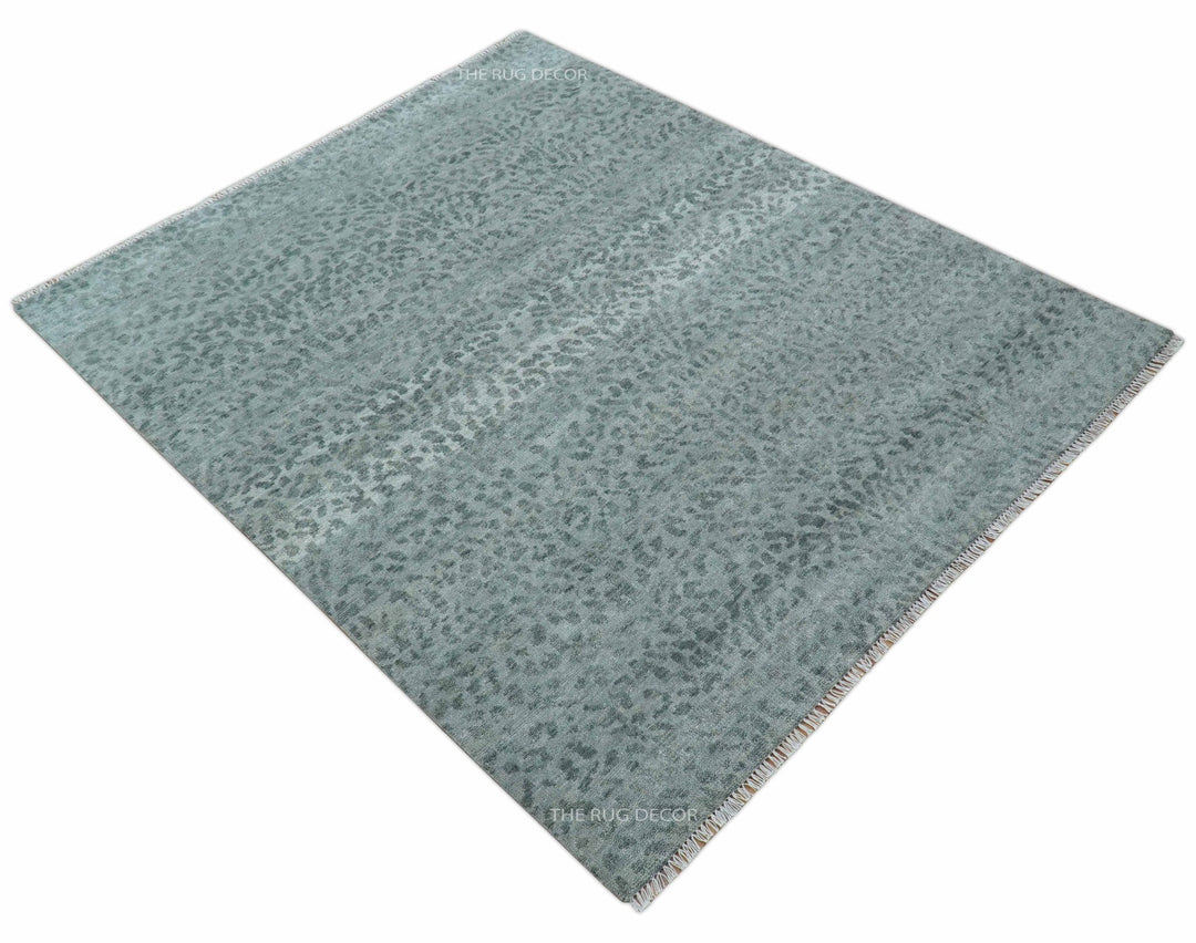 Quick Ship 8x10 Gray And Silver Animal Pattern Hand Knotted Wool Rug - The Rug Decor