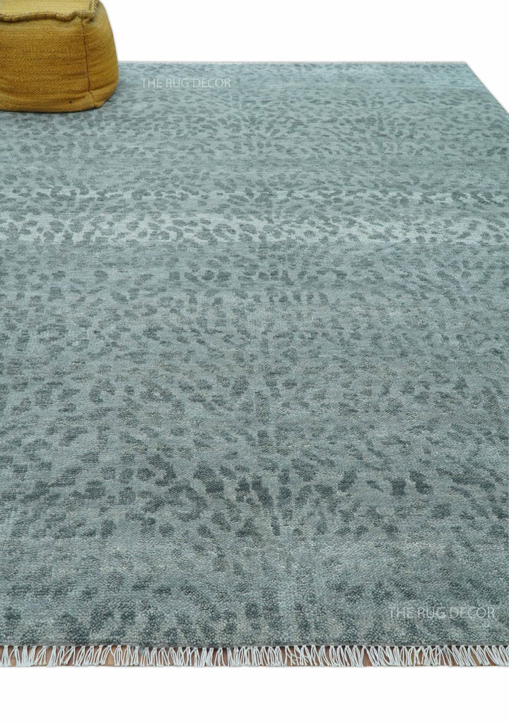 Quick Ship 8x10 Gray And Silver Animal Pattern Hand Knotted Wool Rug - The Rug Decor