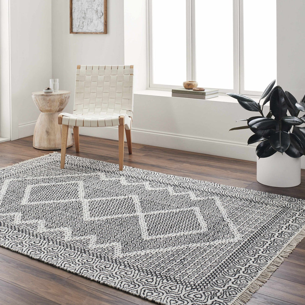 Rach Contemporary Black And Ivory Area Rug - The Rug Decor