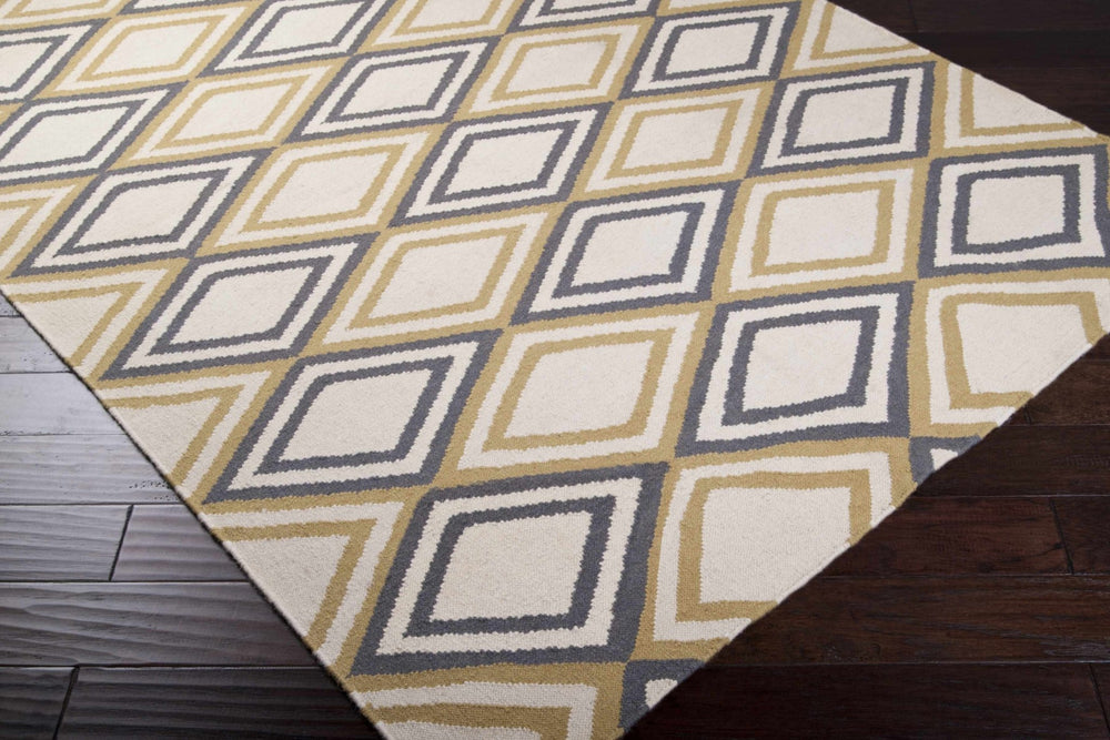 Readstown Geometrical Ivory And Gray Rug - The Rug Decor