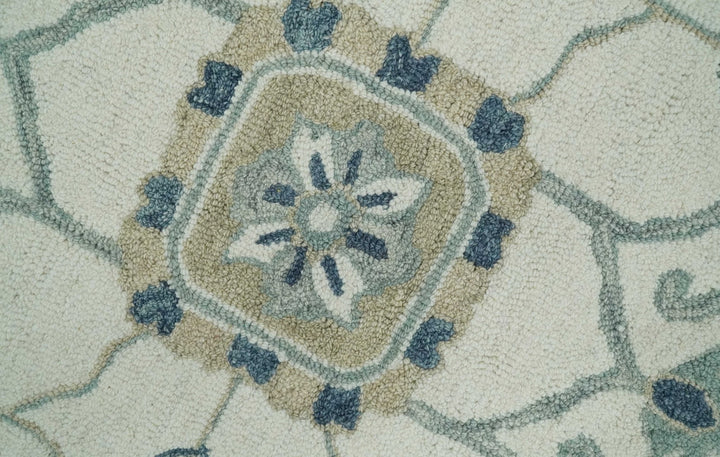Ready to Ship 6x9 Traditional Ivory And Blue Hand Tufted Wool Rug - The Rug Decor