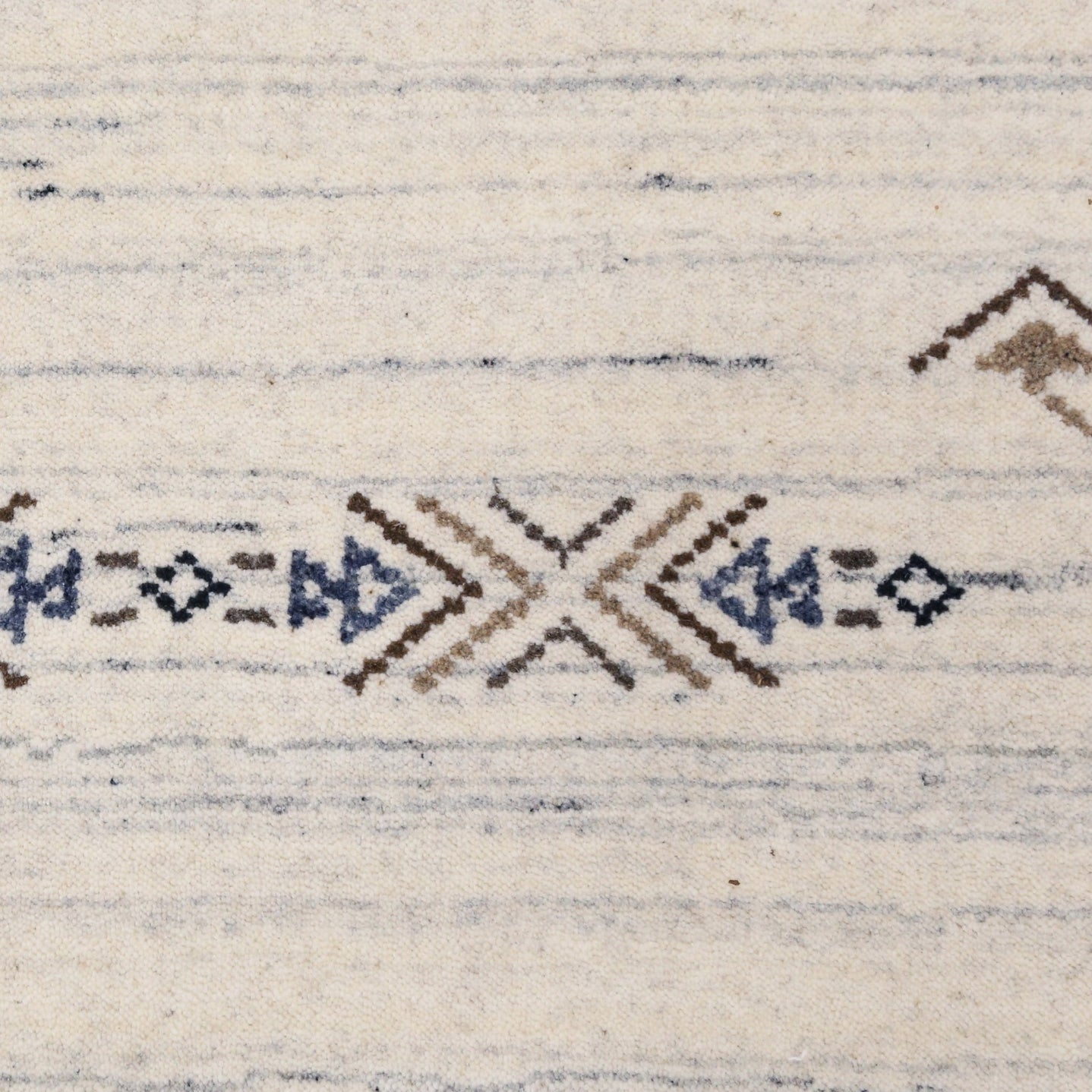 Ready to Ship Beige Tribal Center Medallion Hand Loomed Wool Rug - The Rug Decor