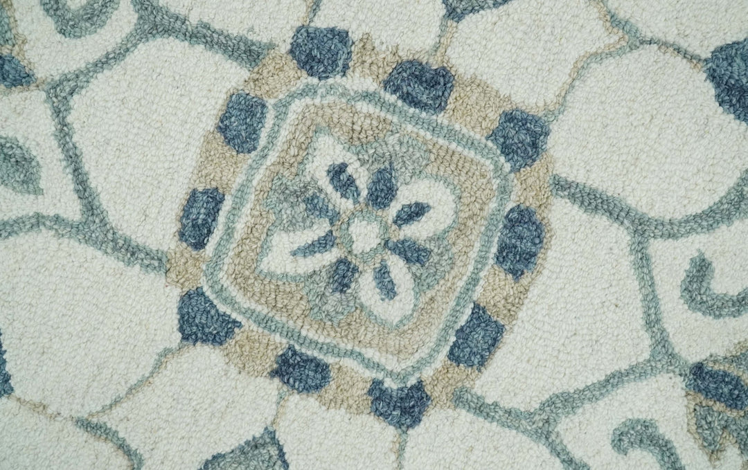 Ready to Ship Traditional Ivory And Blue Hand Tufted 5x8 Wool Rug - The Rug Decor