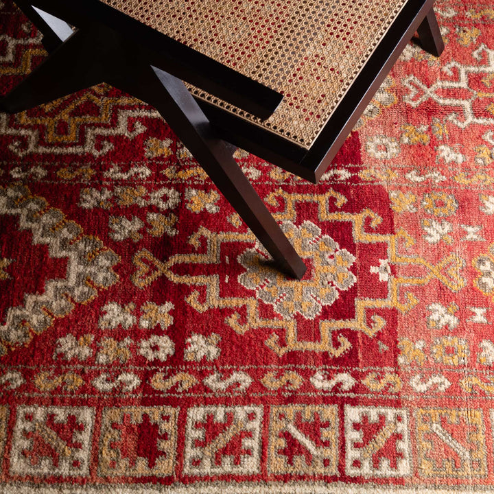 Red And Beige Contemporary Moroccan Hand Knotted 6x9.6 Wool Rug - The Rug Decor