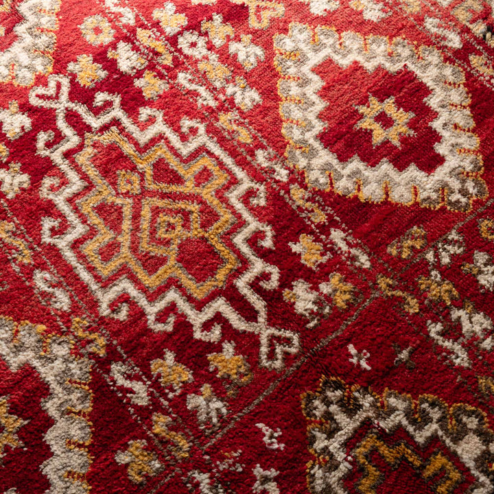 Red And Beige Contemporary Moroccan Hand Knotted 6x9.6 Wool Rug - The Rug Decor