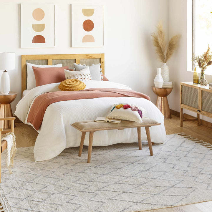 Redlands Modern Geometrical Ivory Hand Woven Area Rug - The Rug Decor