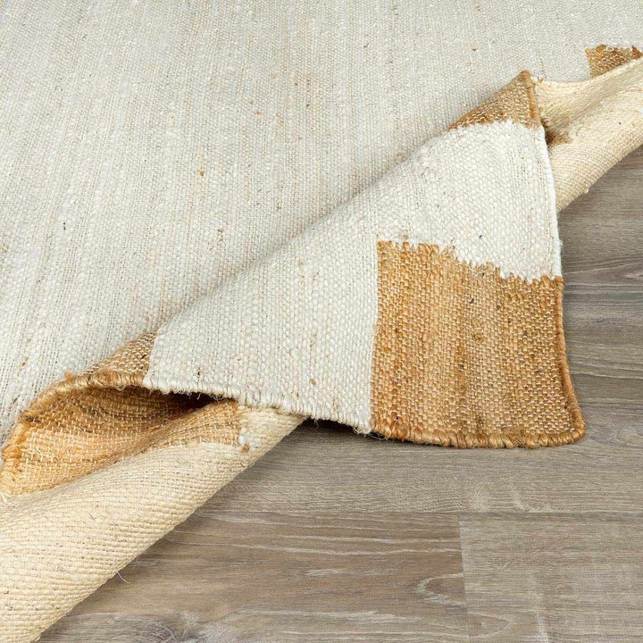 Rocio Modern Geometrical Ivory And Tan Jute Carpet - The Rug Decor