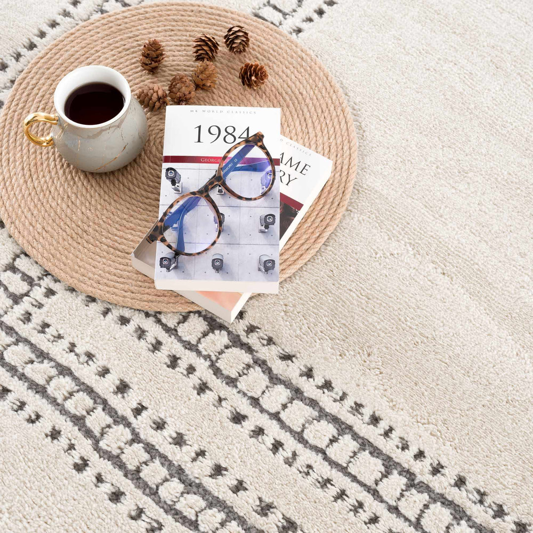 Ryuu Modern Geometric Design Cream & Gray Area Rug - The Rug Decor