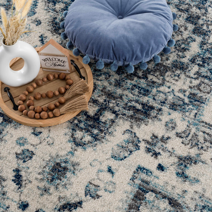 Istanbullu Traditional Style Ivory And Blue Area Rug