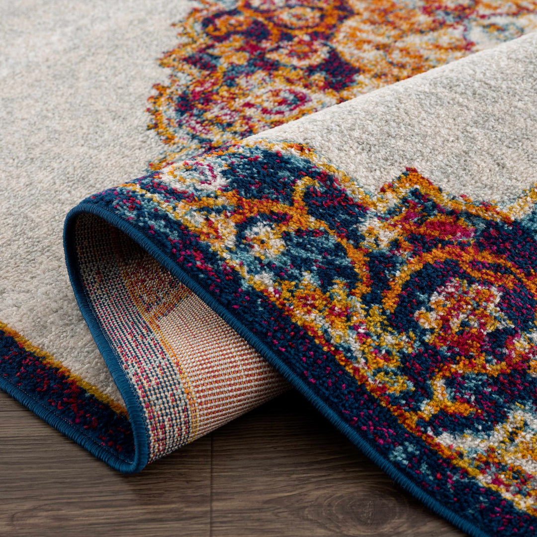 Istanbul Traditional Style Ivory And Rust Area Rug