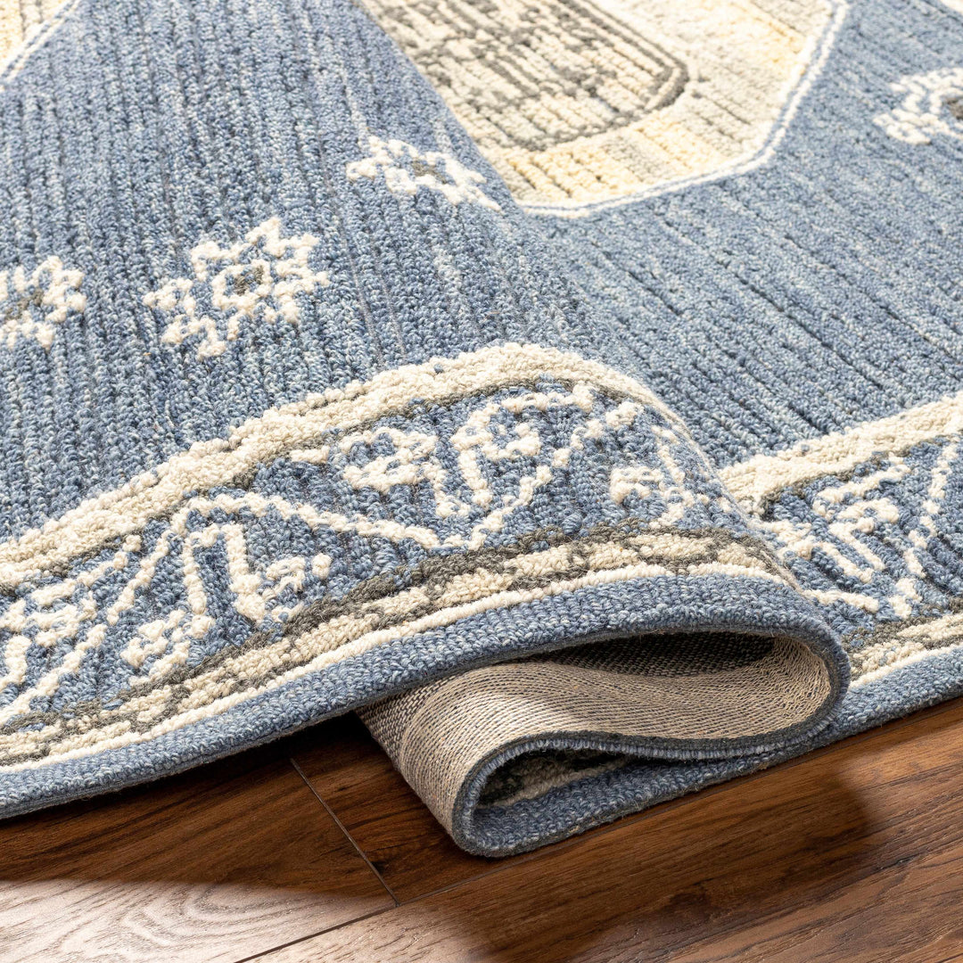 Arwan Traditional Style Beige And Blue Hand Tufted Wool Area Rug