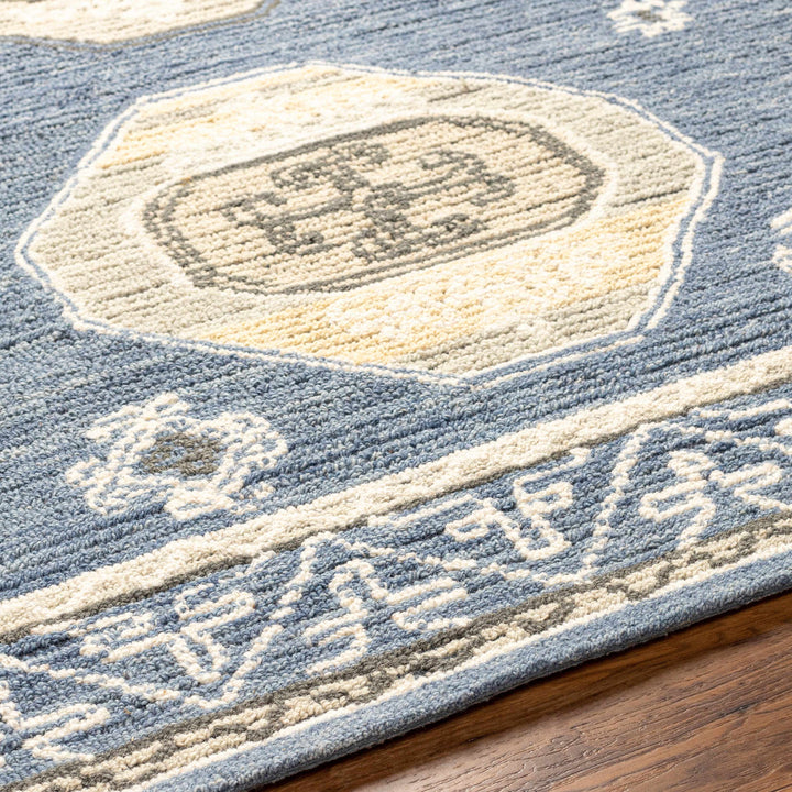 Arwan Traditional Style Beige And Blue Hand Tufted Wool Area Rug