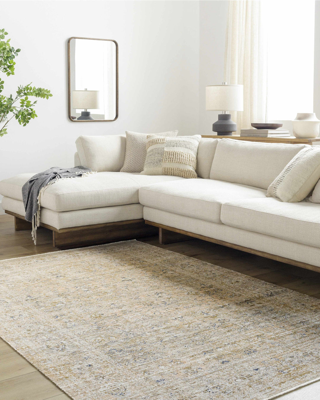 Noura Traditional Style Beige And Blue Washable Area Rug