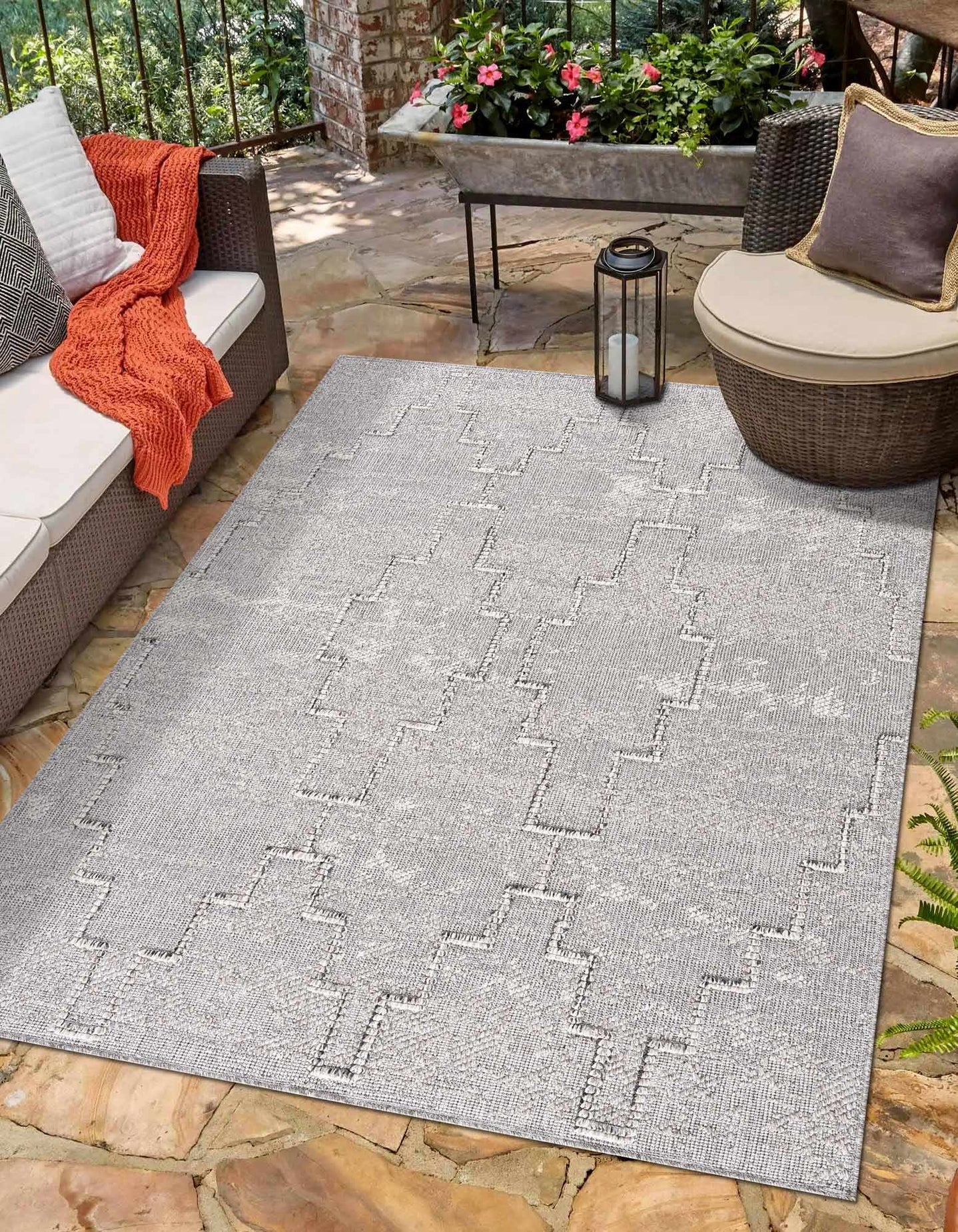 Silver and Charcoal Geometrical Flatwoven Outdoor Safe Area Rug - The Rug Decor